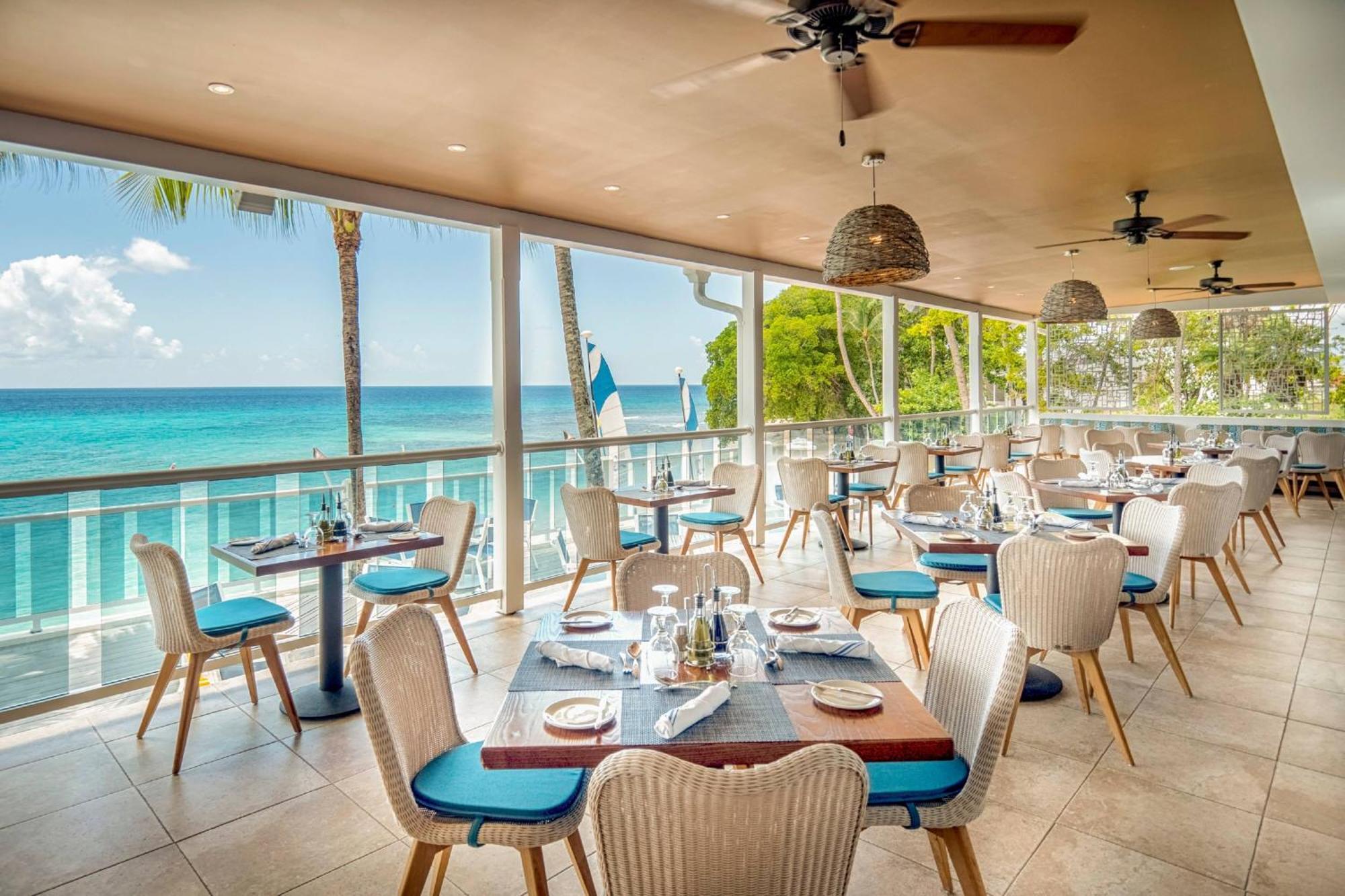 Waves Resort & Spa, Barbados, An Autograph Collection All-Inclusive Resort Сейнт Джеймс Екстериор снимка